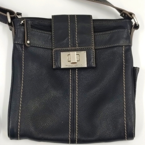 Tignanello Crossbody Bag Purse black soft leather 3 compartmentsadj strap